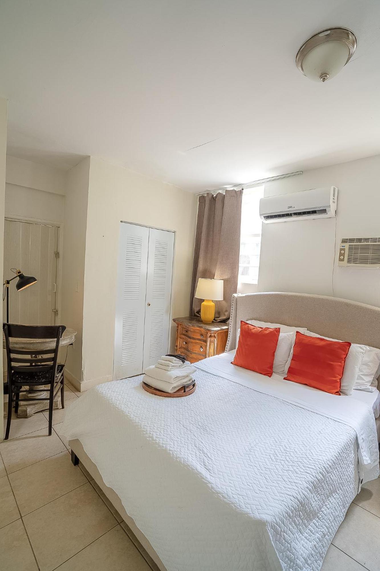 Private Room #3 Parking Tv Cable Tv, Wifi Centrally Located Miami Luaran gambar