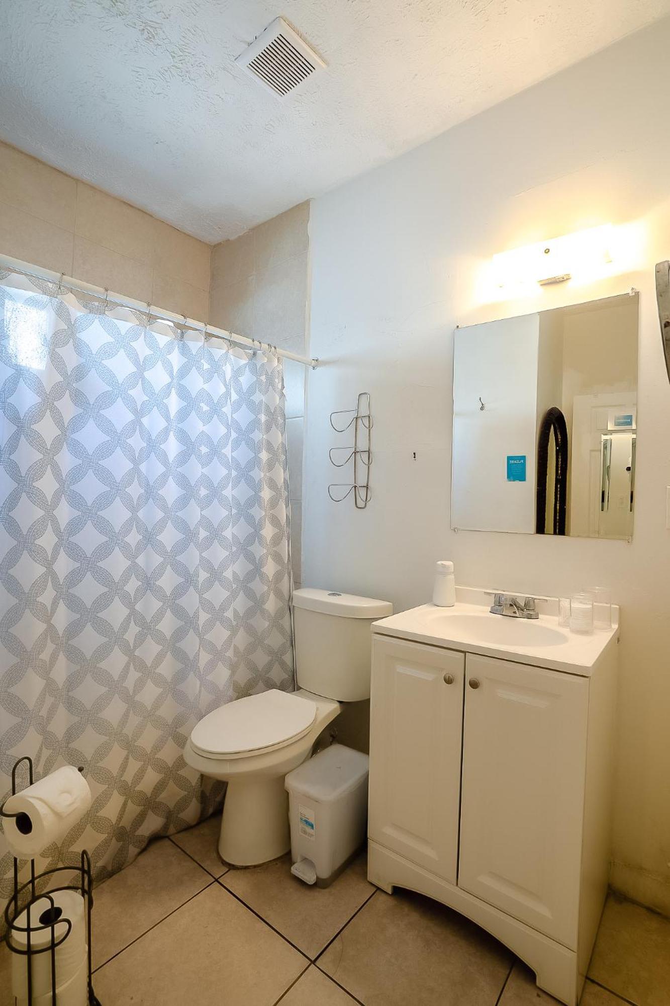 Private Room #3 Parking Tv Cable Tv, Wifi Centrally Located Miami Luaran gambar